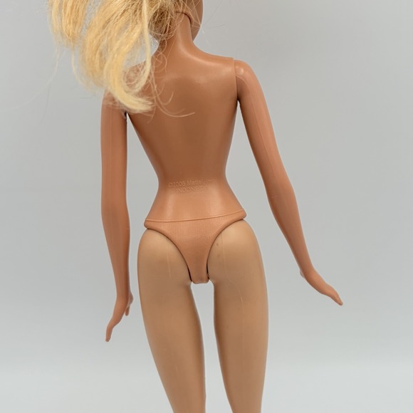 2000s Y2K Barbie Fashion Fever Doll Nude Doll Only Blonde Hair Blue Eyes - Picture 7 of 8